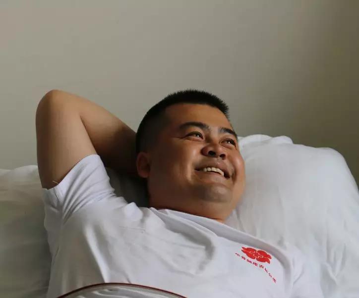 大善当道 百炼钢化为绕指柔 ----我省第79例造血干细胞捐献者王宏2.jpg